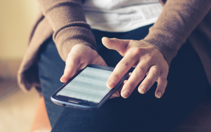 A Atento tem parte de sua equipe contratada a partir do app de mensagens Telegram. Foto: Pexels.