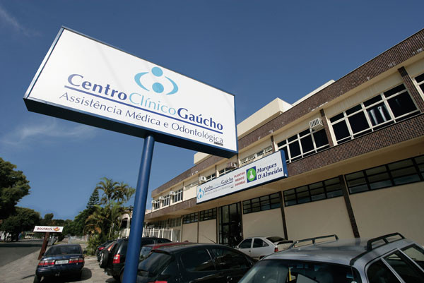 O Centro Clínico Gaúcho acaba de adquirir novos terminais de autoatendimento da Schalter. Foto: Divulgação.