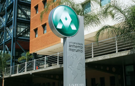 A Anhembi Morumbi utilizou recursos do Watson, da IBM, para lançar um chatbot. Foto: Divulgação.