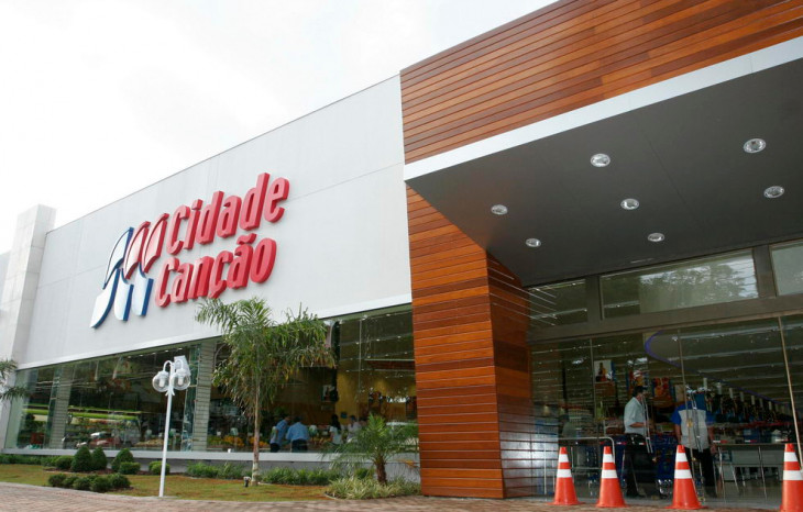 A CSD conta com as bandeiras Cidade Canção, São Francisco e Amigão Supermercados. Foto: Divulgação.