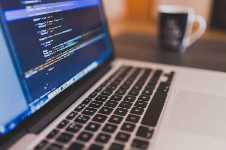 O Skype terá um editor de código diretamente na chamada de vídeo. Foto: Pexels.