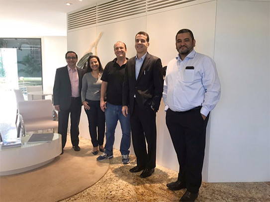 Sérgio (Megawork), Eliandre (Decolores), Gustavo (Decolores), Alexandro (Megawork) e Marcos (Megawork).