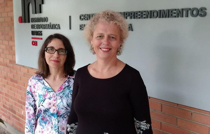 Érika Fernandes Cota e Luciana Nedel. Foto: Guilherme Fetter Ferreira.