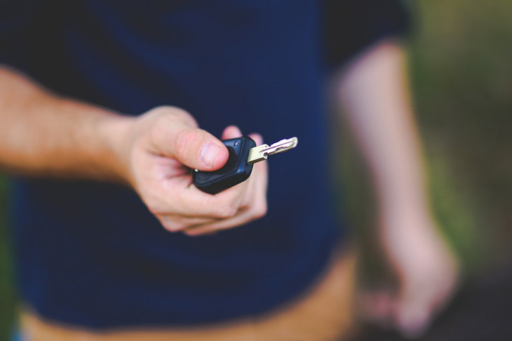 O Grupo Savar atua com as marcas Mercedes Benz, Toyota, Jeep e Peugeot. Foto: Pexels.