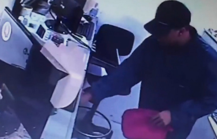 Criminosos perguntaram por bitcoin após roubar cerca de R$ 100 mil em jóias e dinheiro. Foto: Reprodução/Extra.