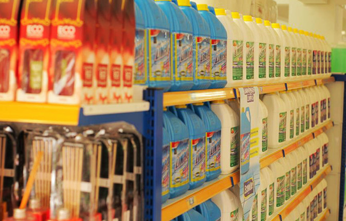 A Ecoville fabrica e comercializa produtos de limpeza para uso residencial e profissional. Foto: Divulgação.