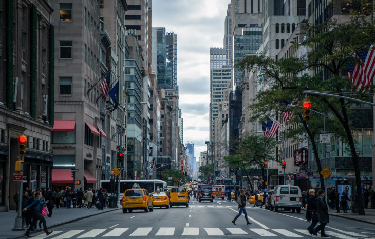 Em 2017, 282 investidores brasileiros receberam o Green Card por meio do visto EB-5. Foto: Pexels.
