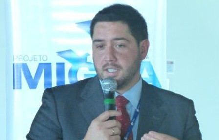 Rafael Cabello.