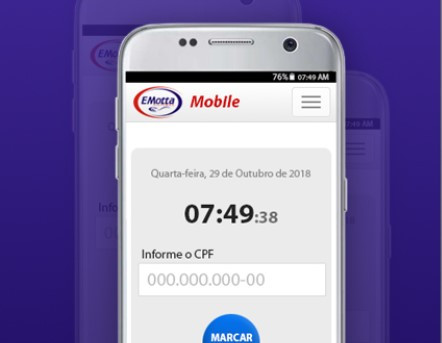 A EMotta agora conta com um aplicativo móvel para gerenciar a frequência dos empregados. Foto: Divulgação.