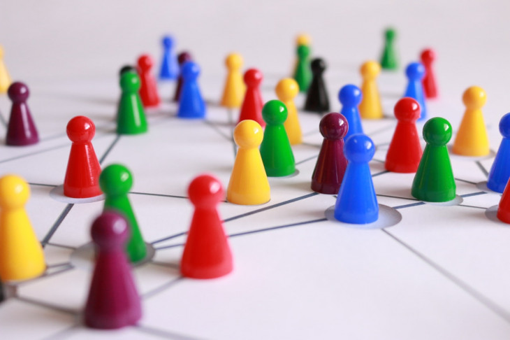 Com a SocialBase, a Senior percebe mais transparência, produtividade e descentralização da comunicação. Foto: Pexels.
