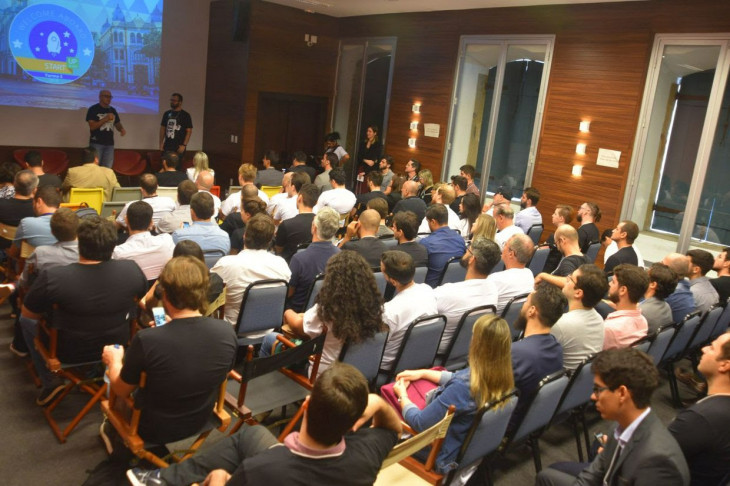 Empreendedores durante o lançamento da nova turma do Startup Brasil.