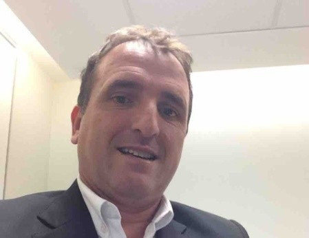 Cristiano Caetano.