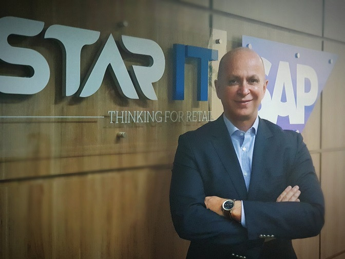 Álvaro Farana.