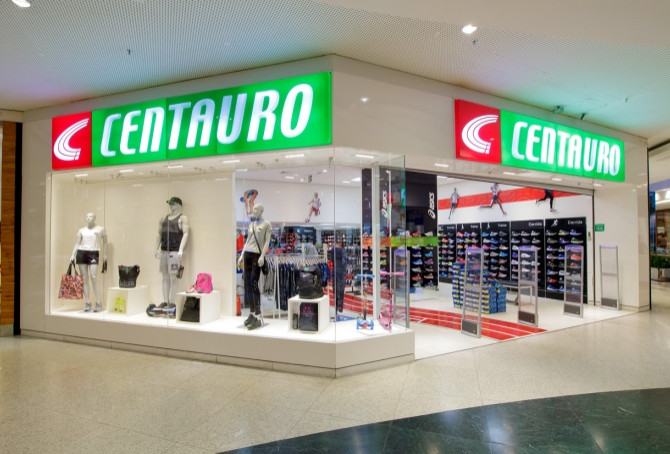 A Centauro conta com mais de 180 lojas no Brasil. Foto: Divulgação.