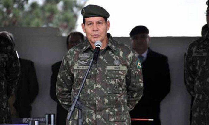 Hamilton Mourão.