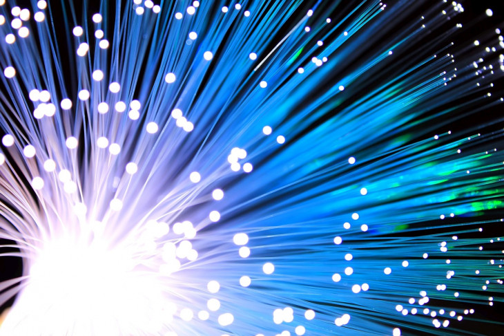 A Oi vai ligar a rede de acesso em fibra óptica (FTTH) em 19 cidades até o final deste ano. Foto: Pixabay.