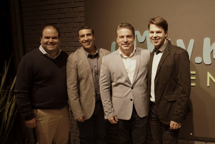 Sócios da uMov.me: José Augusto Albino (CRP); Vinícius Vasconcelos, Alexandre Trevisan e Rogério Fluzer (Mazer).