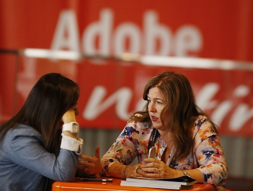 Participantes em um evento da Adobe. Foto: Adobe.