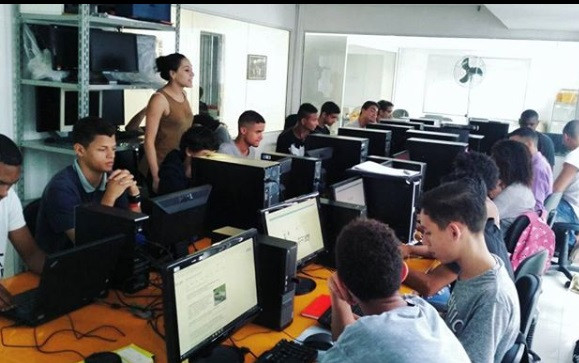 Alunos da Recode. Foto: Divulgação.