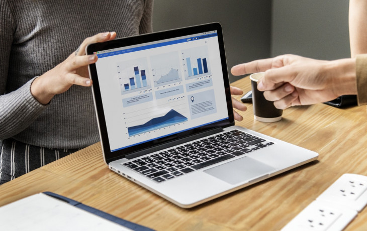 O BI e o processo de business analytics são os mais indicados para empresas que pretendem compreender melhor o perfil dos seus clientes. Foto: Pexels.