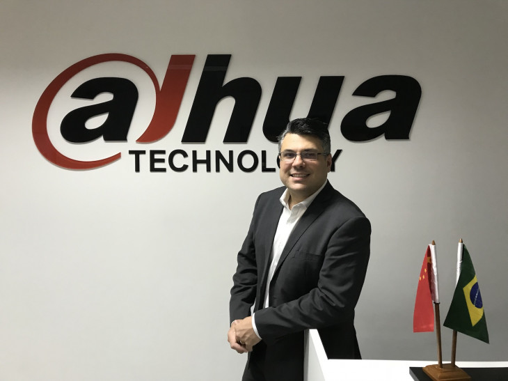 Fabio Lopes, diretor de canais da Dahua Technology. Foto: Divulgação.