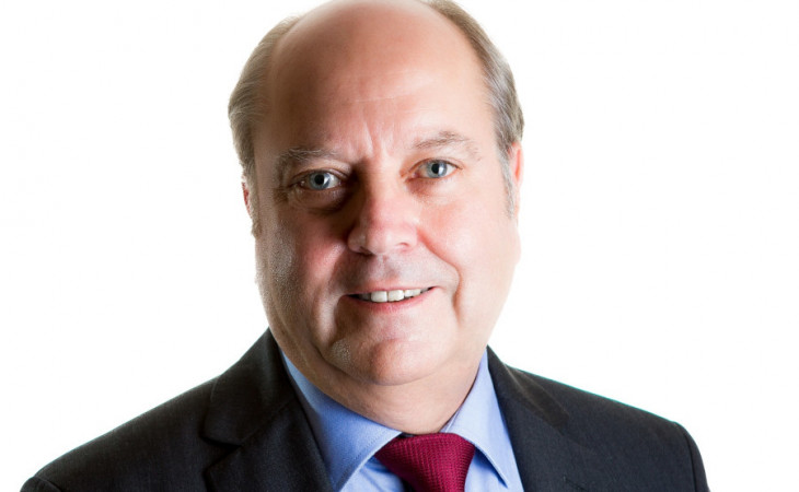 Colin Elkins, diretor global para a Indústria de Manufatura de Processos da IFS. Foto: Divulgação.