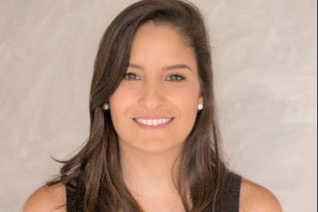 Débora Costa, UX Designer na ilegra, empresa global de tecnologia e negócios. Foto: Divulgação.