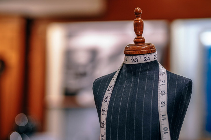 A Use Fashion é uma plataforma brasileira de pesquisa de tendência de moda. Foto: Pexels.