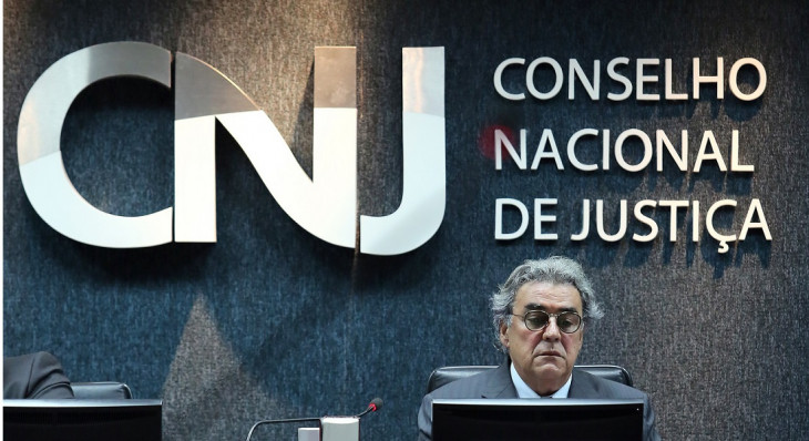 Conselheiro do CNJ durante reunião no órgão. Foto: CNJ.