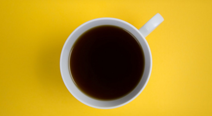 Antecipe parte do seu salário, pagando um cafezinho para a Xerpa. Foto: Pexels.