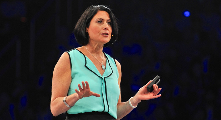 Gavriella Schuster, chefe de canais da Microsoft.