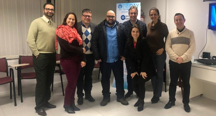 Integrantes do grupo de negócios focado em saúde.