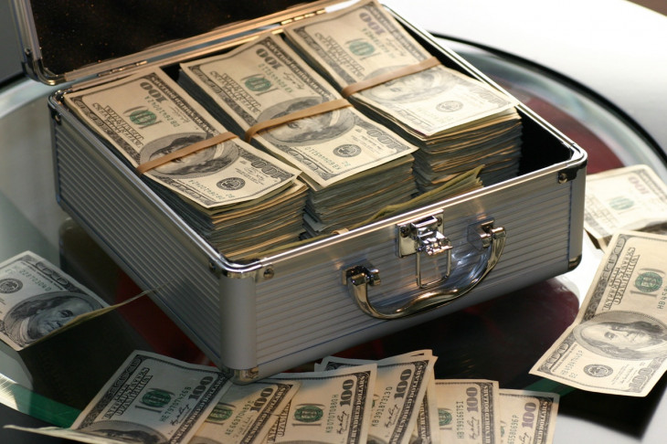 Os acusados pagaram mais de US$ 1 milhão em subornos aos funcionários. Foto: Pexels.