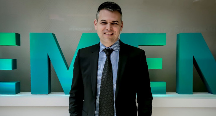 Regis Ataidesm diretor de canais da Siemens Digital Industries Software para a América do Sul. Foto: Divulgação.