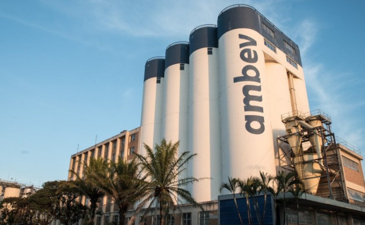 A Ambev está presente em 19 países e conta com 30 marcas de bebidas. Foto: Divulgação.