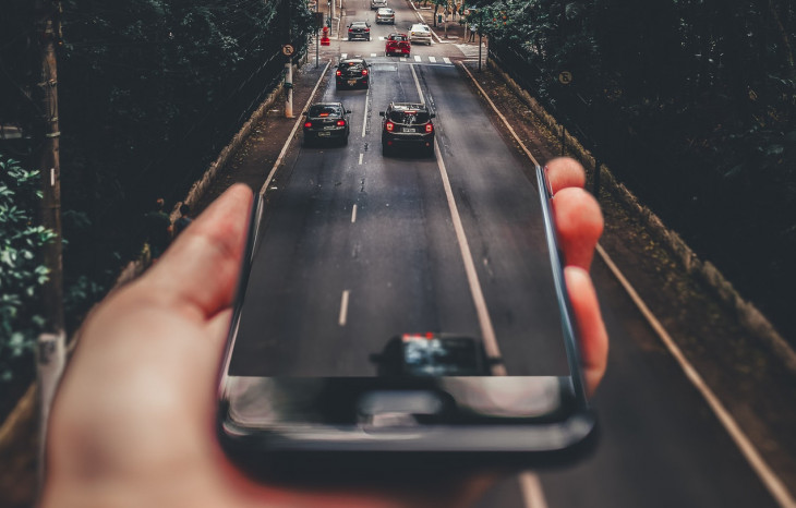 O Uber Rewards permite que usuários do Uber e do Uber Eats resgatem benefícios de acordo com sua categoria. Foto: Pexels.