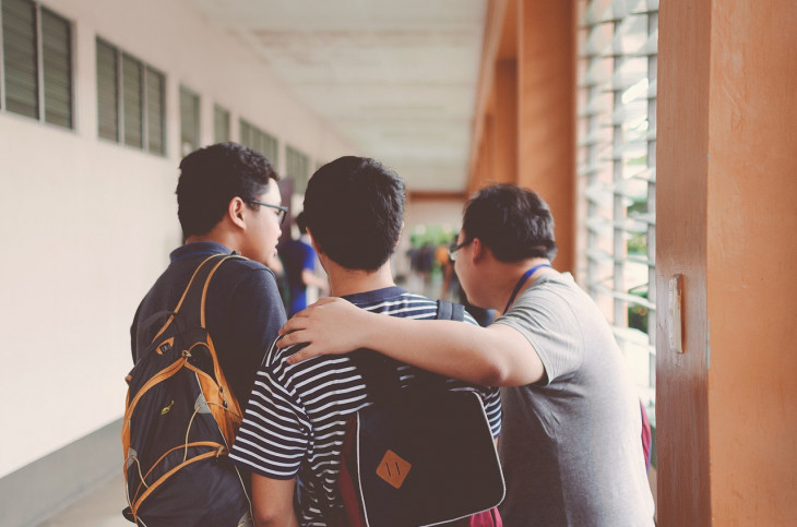 Instituições de ensino poderão instalar equipamentos de reconhecimento facial com uma solução da Betha. Foto: Pexels.