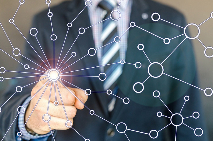 Redes Blockchain são uma tendência crescente e podem transformar negócios. Foto: Pixabay.