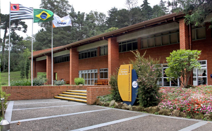 41 alunos do curso Tecnologia em Redes de Computadores foram os primeiros a testarem o programa AWS Academy. Foto: Divulgação.