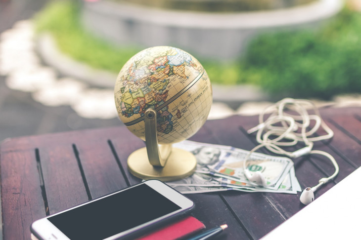 ViajaNet usa AcessoBio para autenticação biométrica do comprador de pacotes de viagem no e-commerce. Foto: Pexels.