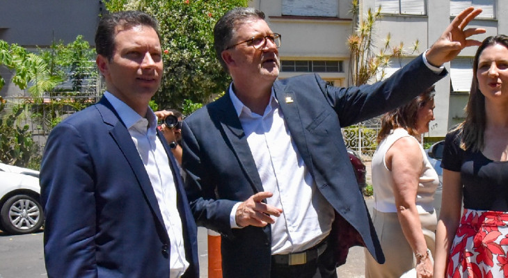 O prefeito de Porto Alegre, Nelson Marchezan, e o reitor da Feevale, Cleber Prodanov. Foto: Feevale.