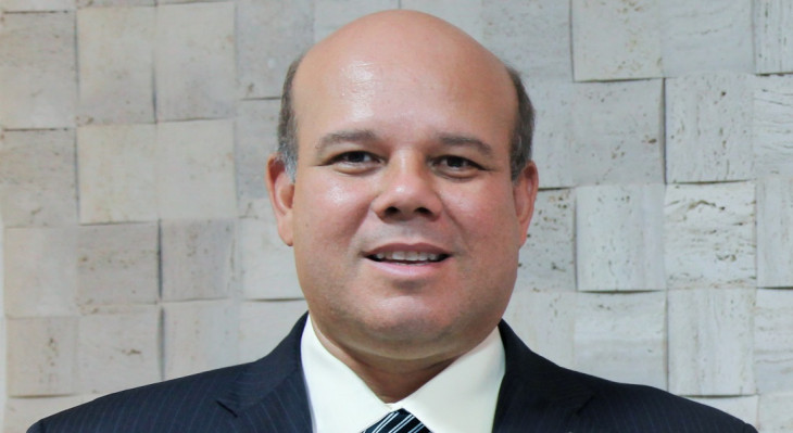 Carlos Alberto Freitas.