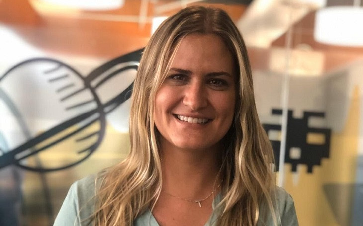 Roberta Valle Caribé.
