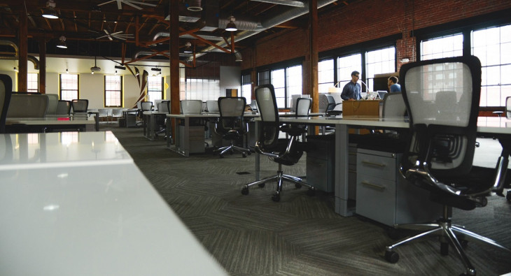 Neogrid decidiu esvaziar os escritórios por uma semana. Foto: Pexels.