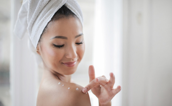Fabricante de cosméticos tem capacidade produtiva superior a 5 milhões de itens por mês. Foto: Pexels.