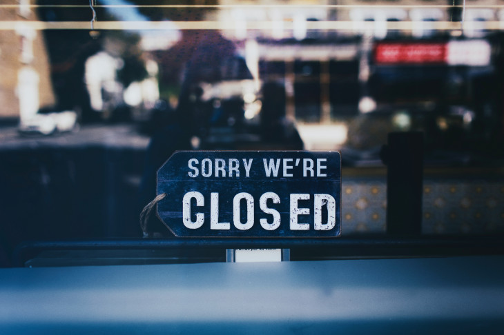 Voltem mais tarde. Foto: Pexels.