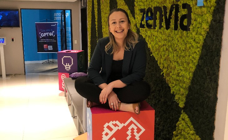 Katiuscia Teixeira, head de gestão de pessoas na Zenvia. Foto: divulgação.