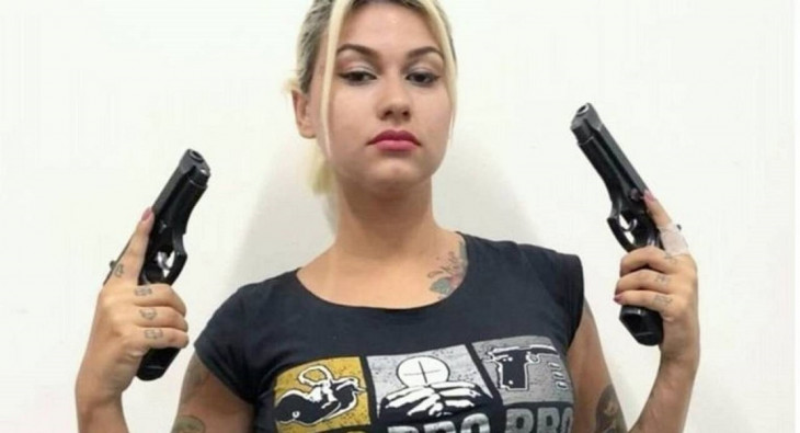 Sara Winter deixou um rastro de problemas de imagem para o Vakinha.