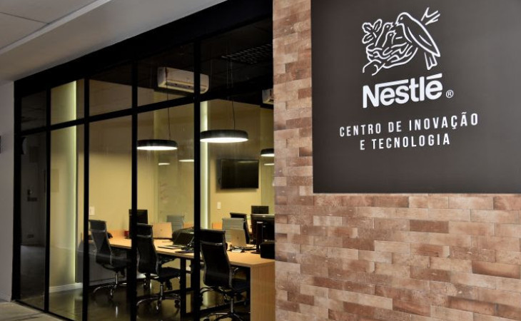Espaço tem 100 m² e conta com 18 posições de trabalho. Foto: divulgação.