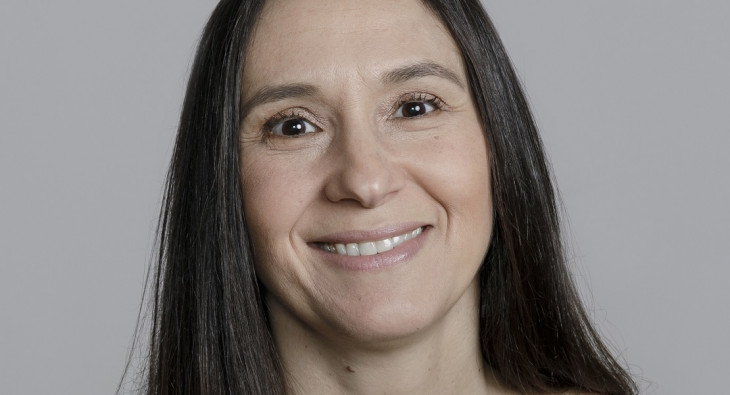 Andrea Salinas.
